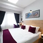 Meet Kadikoy