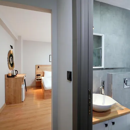 Meet Kadikoy Istanbul